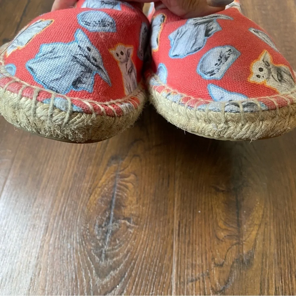 Star Wars Ubuntu Yoda Jute Afridrille Slip On Salmon Color Espadrille Shoe SZ 10
